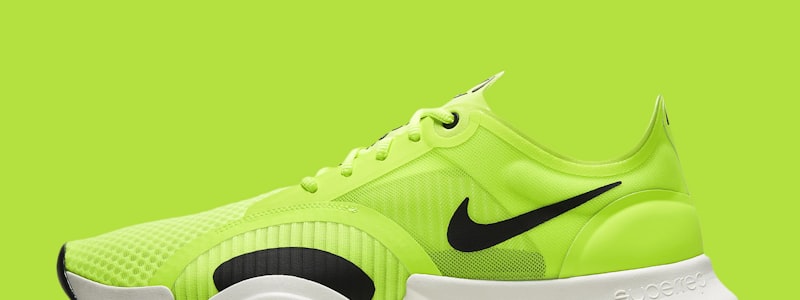 SG·亚洲胜游荧光跑鞋产品展示